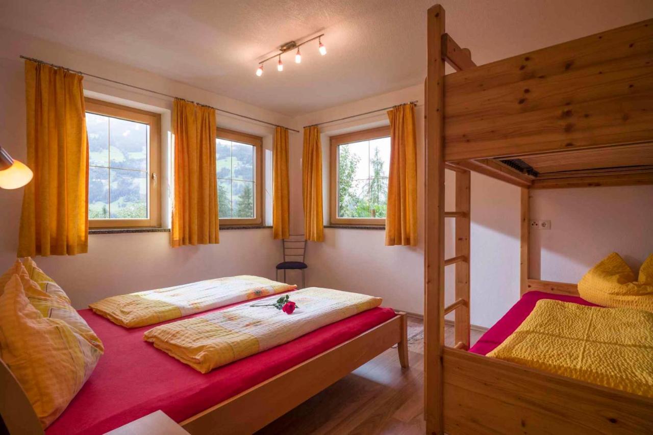 Apartment Zell Am Ziller 2 Exteriör bild