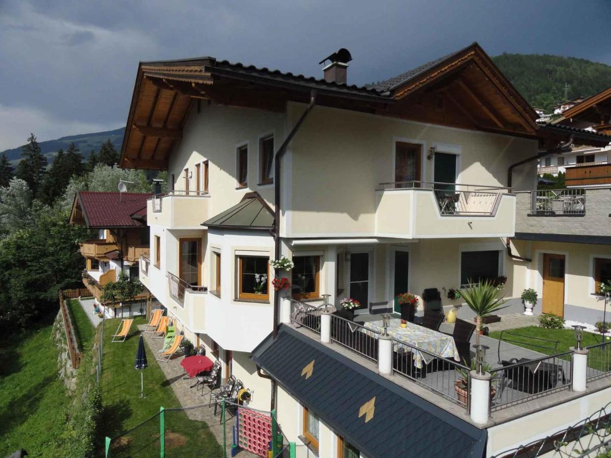 Apartment Zell Am Ziller 2 Exteriör bild