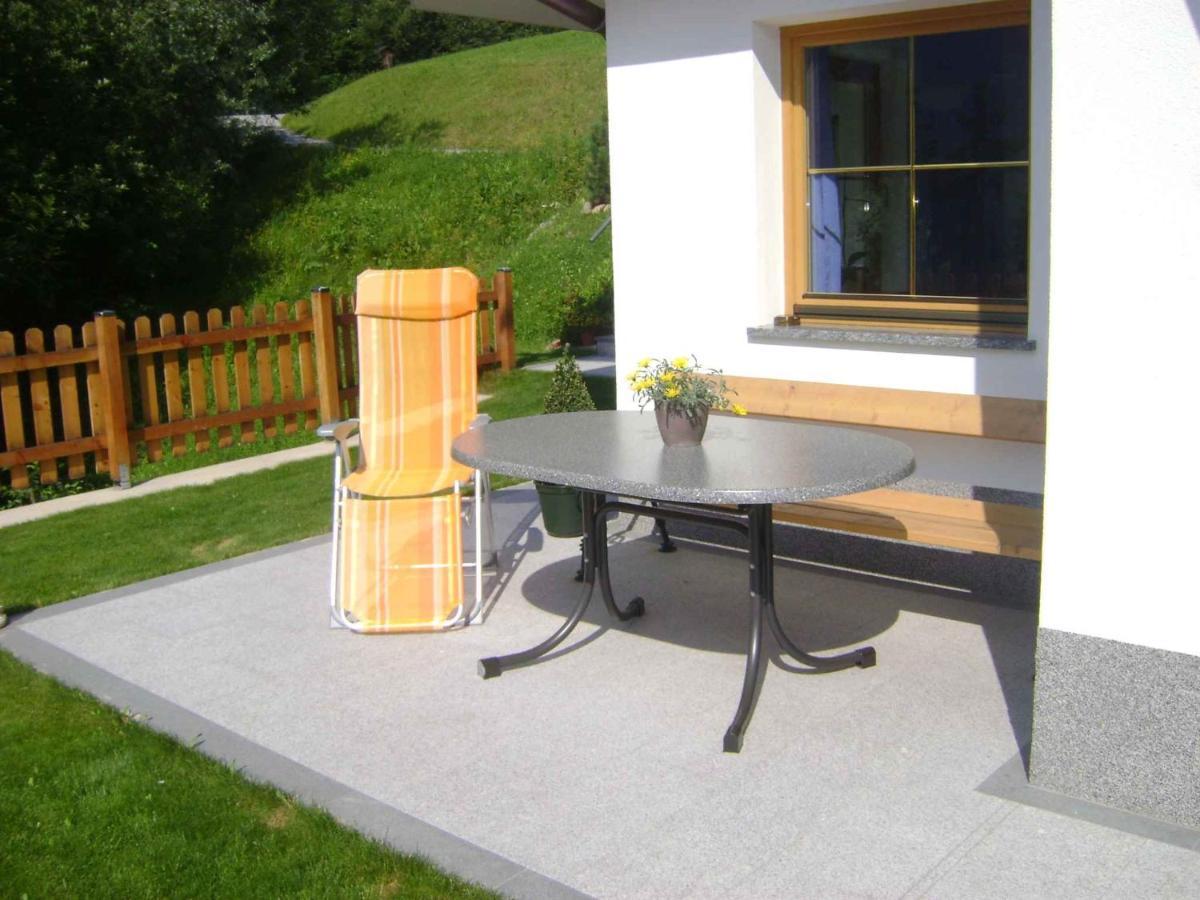 Apartment Zell Am Ziller 2 Exteriör bild